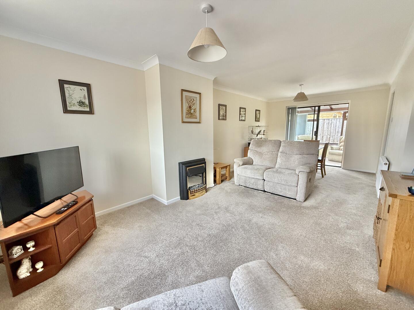 2 bed property in Merritts Way, Redruth